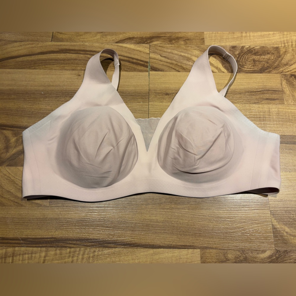 Seamless Light Pink Wireless Bra - Women Intimates & Sleepwear